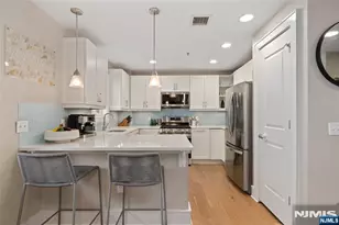 2 Paterson Ave 2B, Hoboken, NJ 07030 - Photo 4