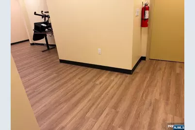 1555 Center Avenue #1Fl, Fort Lee, NJ 07024 - Photo 8