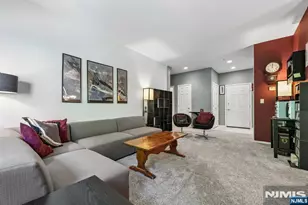 9225 Richmond Road 225, West Milford, NJ 07480 - Photo 4
