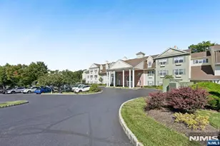 9225 Richmond Road 225, West Milford, NJ 07480 - Photo 2