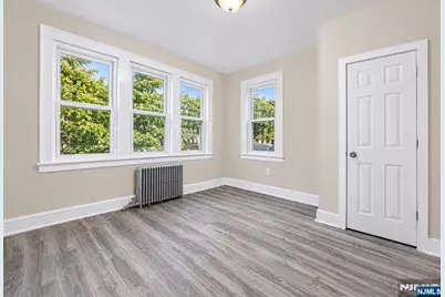 17 Arverne Terrace, Irvington, NJ 07111 - Photo 6