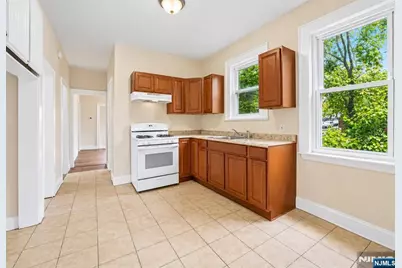 17 Arverne Terrace, Irvington, NJ 07111 - Photo 16