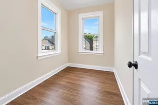 17 Arverne Terrace, Irvington, NJ 07111 - Photo 10