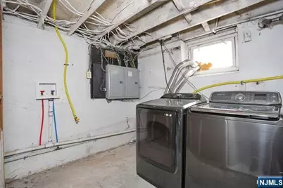 7 Farnham Avenue 1st Floor #1st Floor, Garfield, NJ 07026 - Photo 18