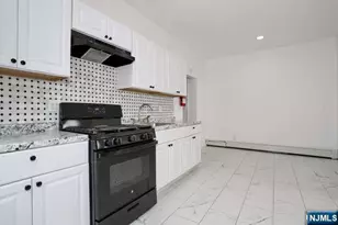 7 Farnham Ave 1st Floor, Garfield, NJ 07026 - Photo 4
