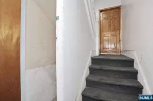 7 Farnham Ave 1st Floor, Garfield, NJ 07026 - Photo 22