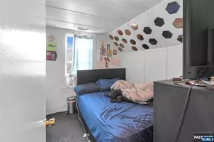 278 18th Ave, Paterson, NJ 07504 - Photo 20