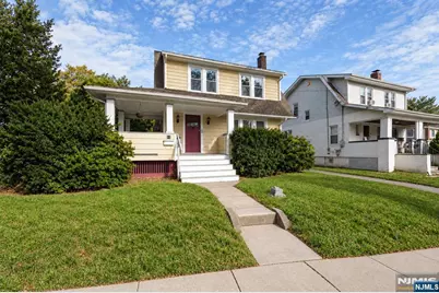 61 Buena Vista Avenue, Hawthorne, NJ 07506 - Photo 2
