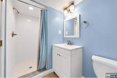 61 Buena Vista Avenue, Hawthorne, NJ 07506 - Photo 22