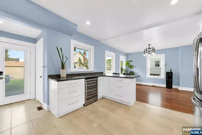 61 Buena Vista Avenue, Hawthorne, NJ 07506 - Photo 10