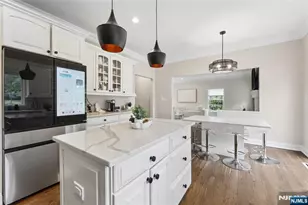 560 Van Emburgh Ave, Washington Township, NJ 07676 - Photo 10