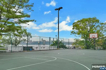 1077 River Road 1009 #1009, Edgewater, NJ 07020 - Photo 28