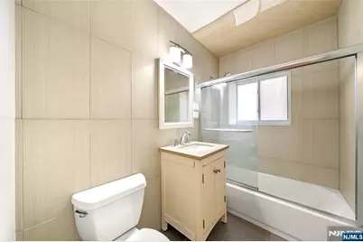 280 Undercliff Avenue 2 #2, Edgewater, NJ 07020 - Photo 12