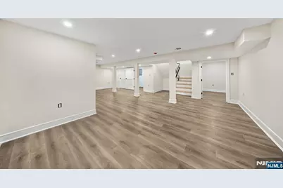 914 Hammond Road, Ridgewood, NJ 07450 - Photo 40