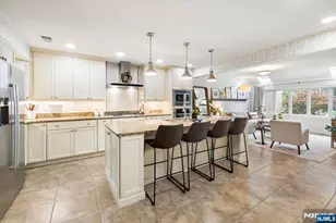 19 N Bayard Ln, Mahwah, NJ 07430 - Photo 6