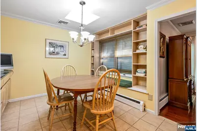 15 Bentley Drive, Franklin Lakes, NJ 07417 - Photo 10