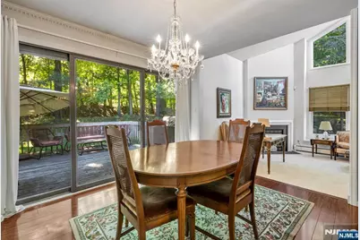 15 Bentley Drive, Franklin Lakes, NJ 07417 - Photo 8