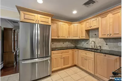 15 Bentley Drive, Franklin Lakes, NJ 07417 - Photo 12
