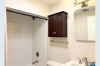 125 Lenox Avenue 2 #2, Ridgewood, NJ 07450 - Photo 10