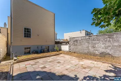 178 South Street, Jersey City, NJ 07307 - Photo 32