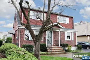 118 Gilbert Ave, Elmwood Park, NJ 07407 - Photo 38