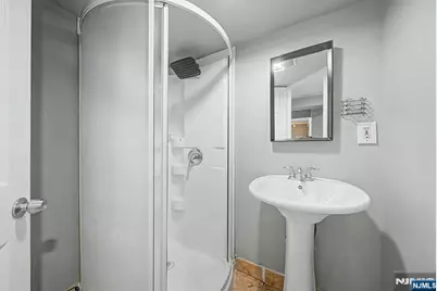 88 Boiling Springs Avenue, East Rutherford, NJ 07073 - Photo 36
