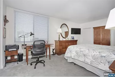 160 Overlook Avenue 19D #19D, Hackensack, NJ 07601 - Photo 16