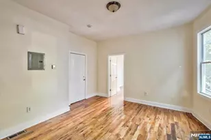 225 10th St, Newark, NJ 07107 - Photo 10