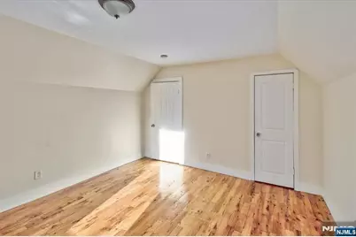 225 10th Street, Newark, NJ 07107 - Photo 34