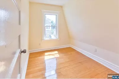 31-33 Voorhees Street, Newark, NJ 07108 - Photo 36
