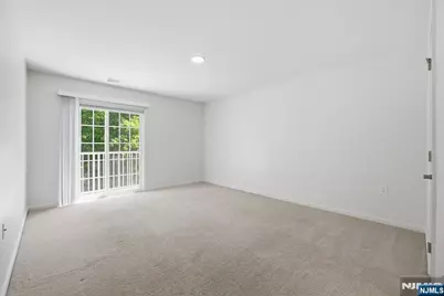 404 Waterview Court 404 #404, Hanover Township, NJ 07927 - Photo 14