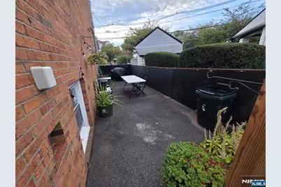 555 Clifton Avenue, Clifton, NJ 07011 - Photo 10