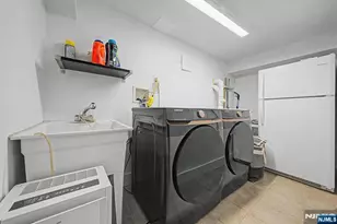61 Center St, Cresskill, NJ 07626 - Photo 30
