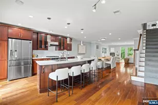 352 Gorge Rd, Cliffside Park, NJ 07010 - Photo 6