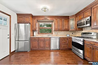 261 Gaston Avenue, Garfield, NJ 07026 - Photo 12
