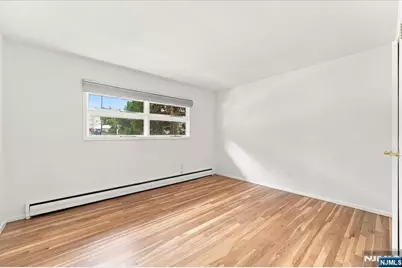 261 Gaston Avenue, Garfield, NJ 07026 - Photo 22