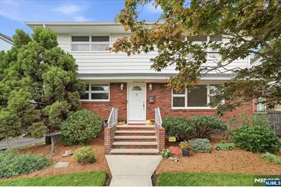 261 Gaston Avenue, Garfield, NJ 07026 - Photo 2