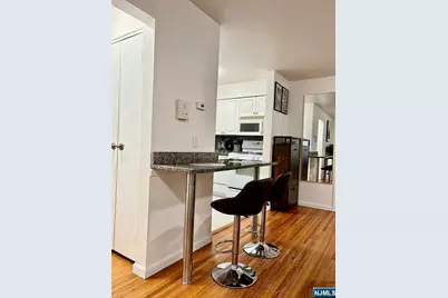 605 Grove Street E10 #E10, Clifton, NJ 07013 - Photo 10