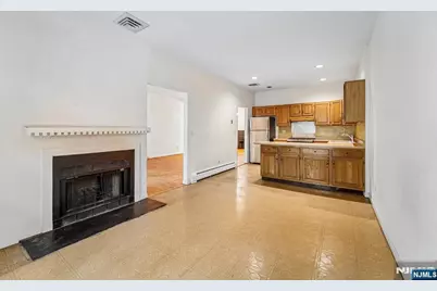 11 Allison Court, Allendale, NJ 07401 - Photo 12