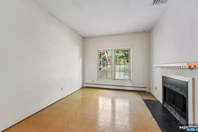 11 Allison Court, Allendale, NJ 07401 - Photo 14