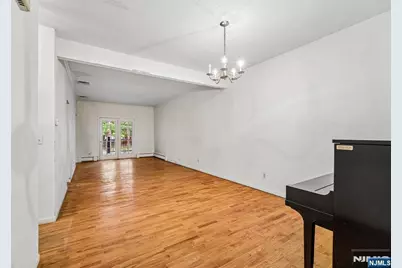 11 Allison Court, Allendale, NJ 07401 - Photo 4