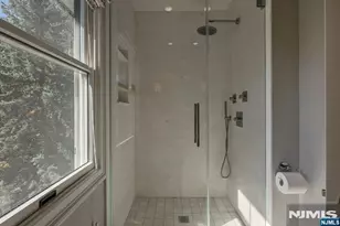 402 Highland Ave, Ridgewood, NJ 07450 - Photo 34