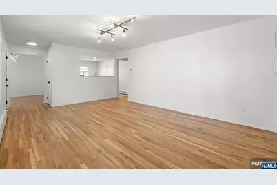 54 Columbia Avenue, Palisades Park, NJ 07650 - Photo 14