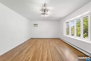 54 Columbia Ave, Palisades Park, NJ 07650 - Photo 12