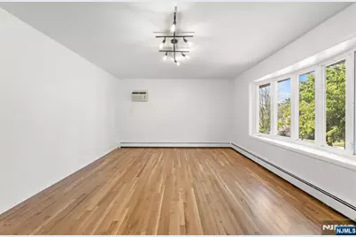 54 Columbia Avenue, Palisades Park, NJ 07650 - Photo 12