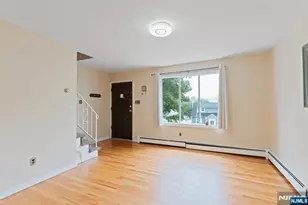 28 Park Pl, Kearny, NJ 07032 - Photo 4