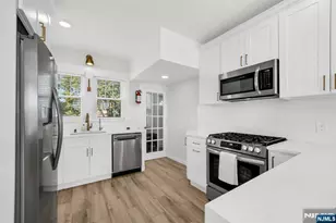 88 Lindbergh Blvd, Teaneck Township, NJ 07666 - Photo 10