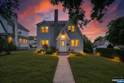 88 Lindbergh Boulevard, Teaneck Township, NJ 07666 - Photo 1