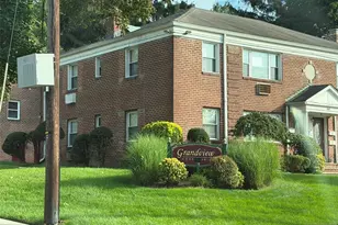 184 Hillside Ave I2, Leonia, NJ 07605 - Photo 1