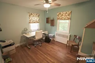 237 Glen Ave, Midland Park, NJ 07432 - Photo 8